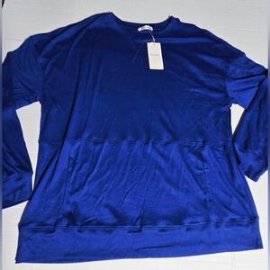 Blue XXL Crewneck Pullover Sweatshirt NWT with front pocket